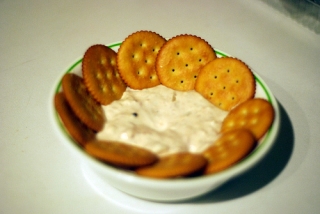 Tuna and Crackers
